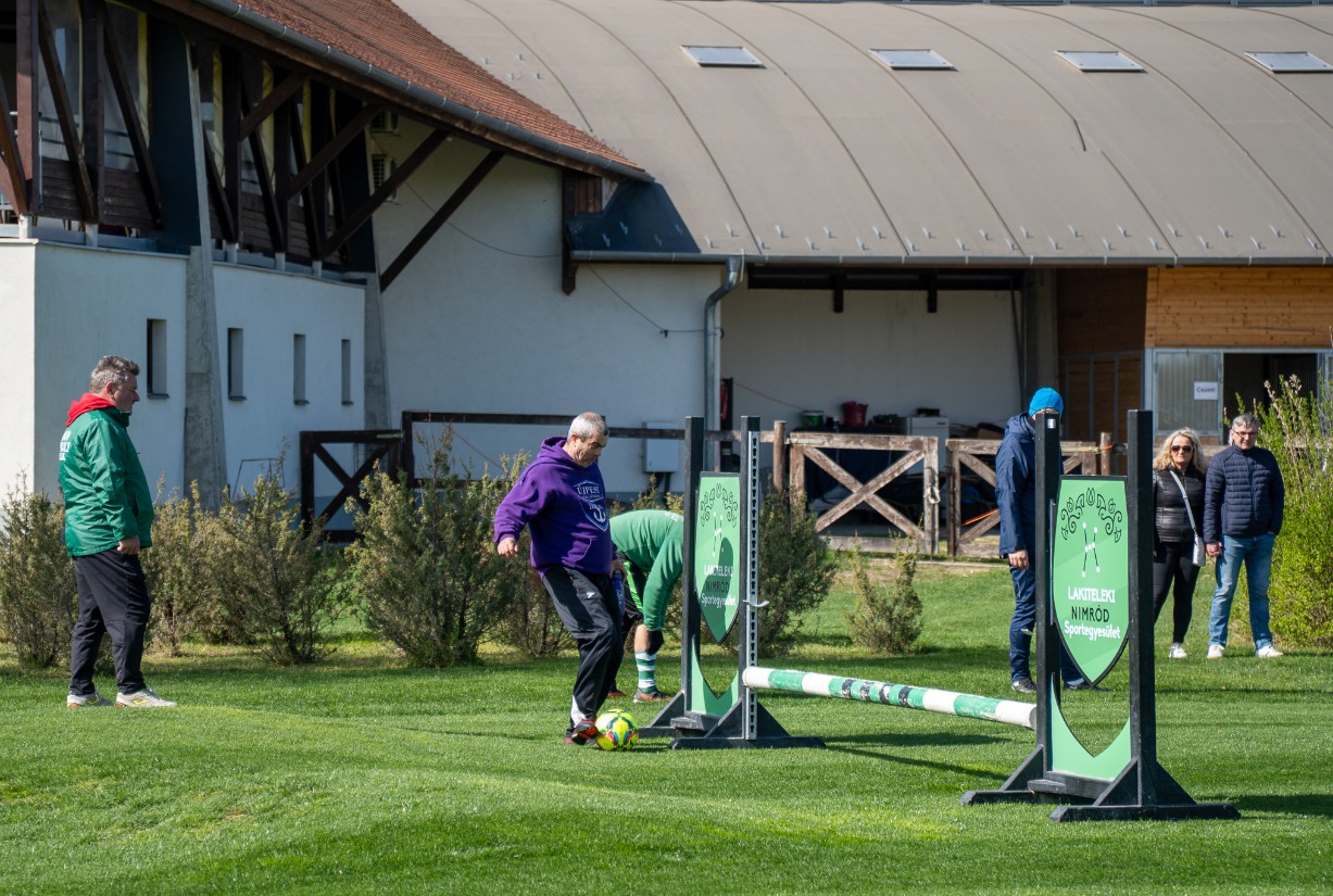 Univer Football-Golf Kupa Lakiteleken