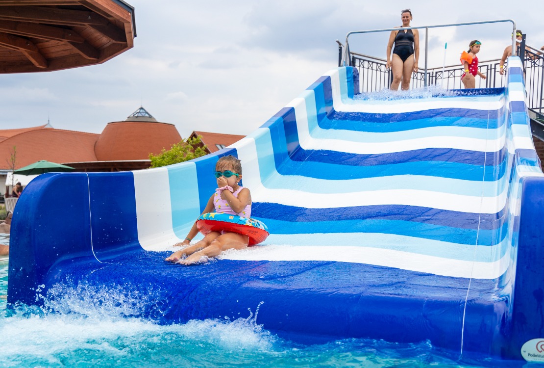 A Gabriella Gyógy- és Strandfürdő kültéri medencéinek nyitása