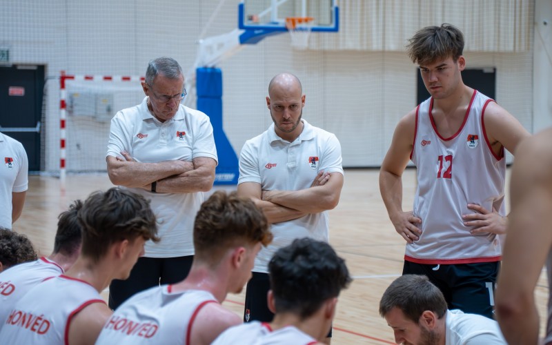 DSC08610-Enhanced-NR