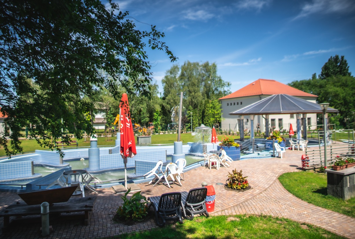 Gyarmati Dezső Swimming Pool and Thermal Bath